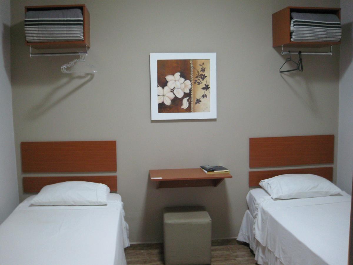 Hotel Avenida Tupa Exterior photo